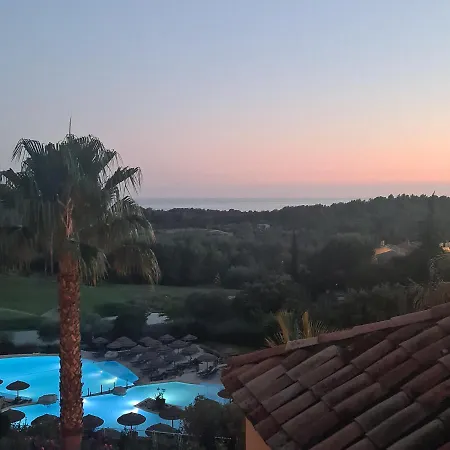 Lägenhet Hameau Des Amandiers - Vue Mer, Golf Et Vignes Saint-Cyr-sur-Mer