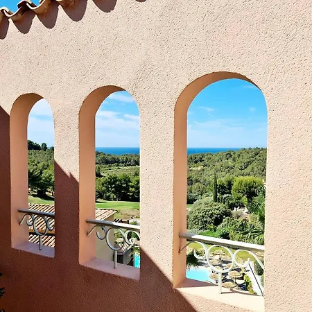 Apartment Hameau Des Amandiers - Vue Mer, Golf Et Vignes