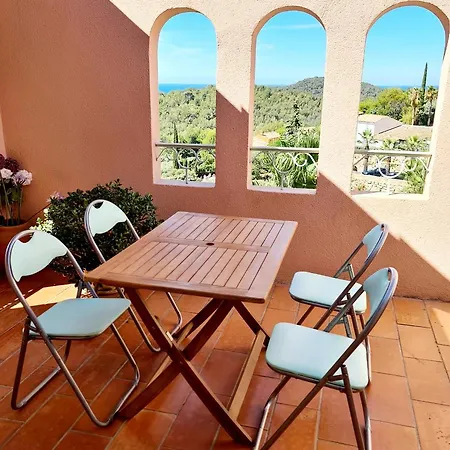 Hameau Des Amandiers - Vue Mer, Golf Et Vignes Lägenhet Saint-Cyr-sur-Mer