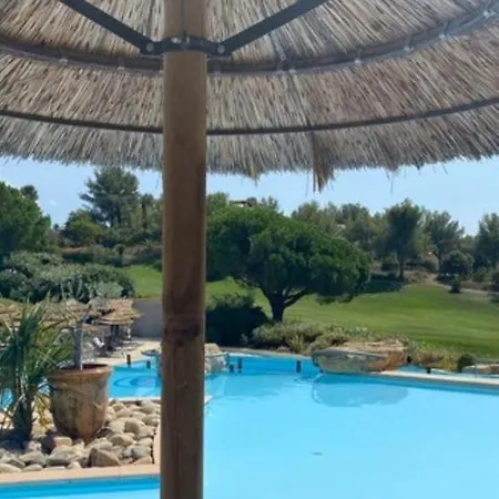 Hameau Des Amandiers - Vue Mer, Golf Et Vignes Lägenhet *