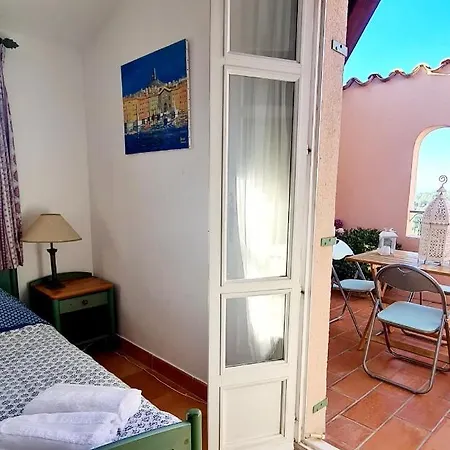 Hameau Des Amandiers - Vue Mer, Golf Et Vignes Lägenhet *